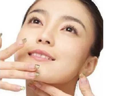 臉上過敏了，你應(yīng)該這么做